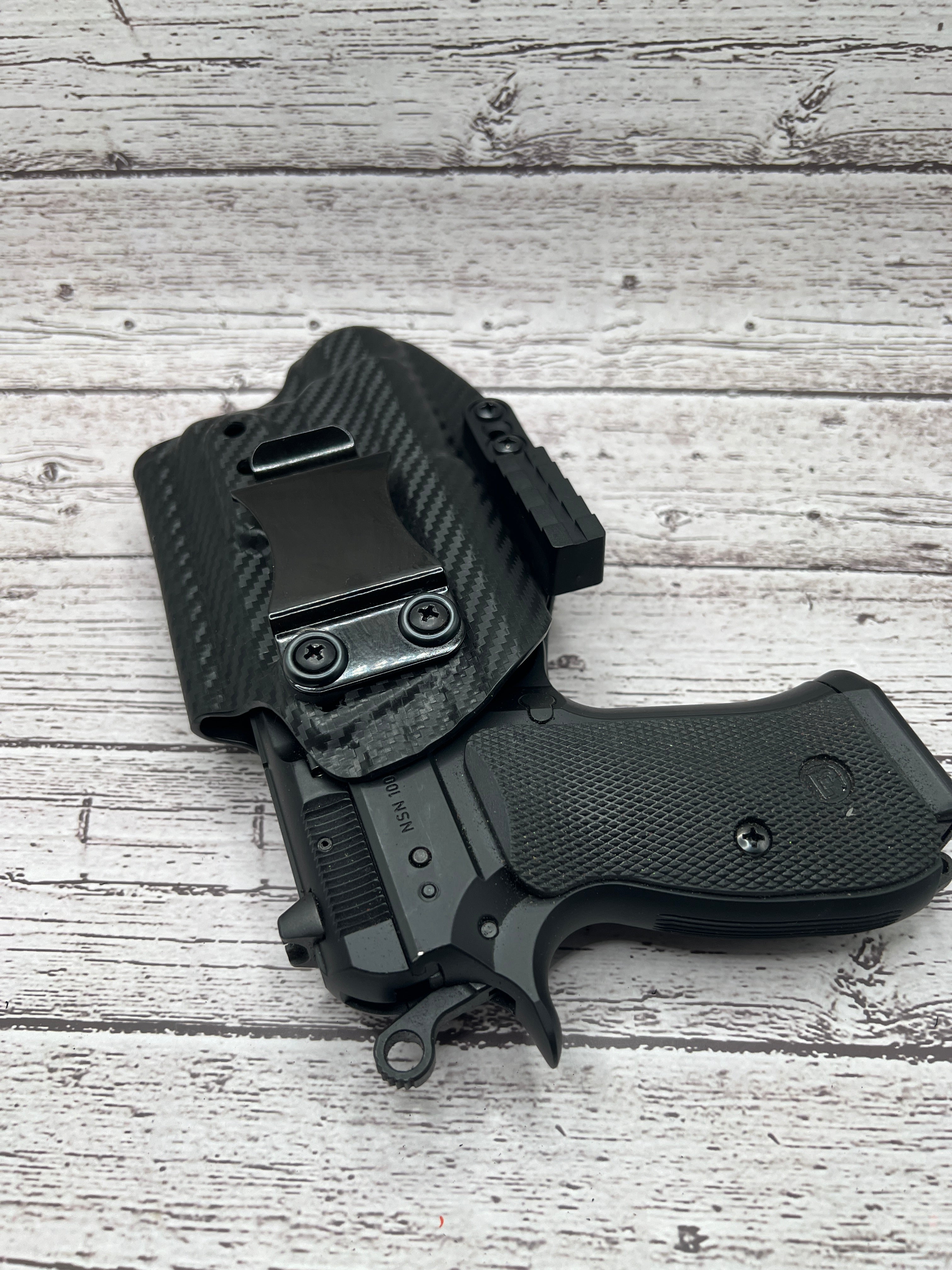 CZ 75 P01 Light Bearing IWB Holster