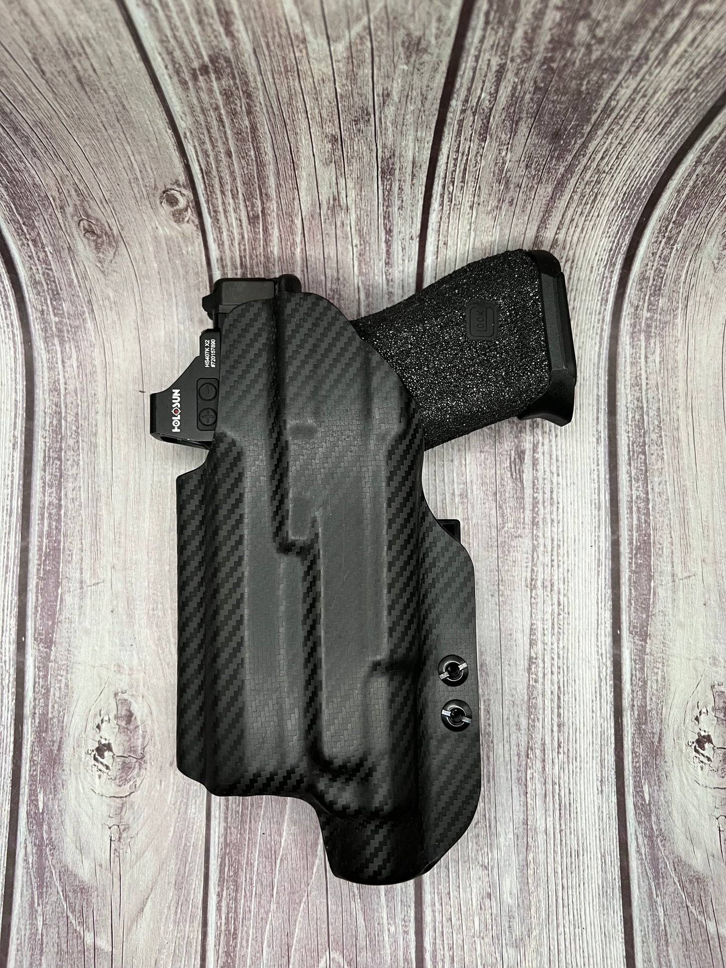 Light Bearing IWB Holster for Glock 19/19X/45 Pistol.