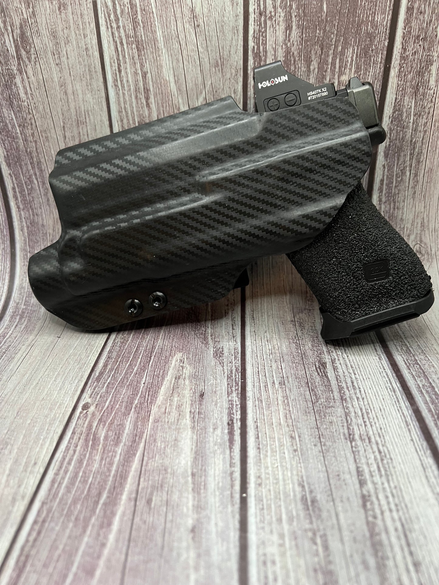 Light Bearing IWB Holster for Glock 19/19X/45 Pistol.