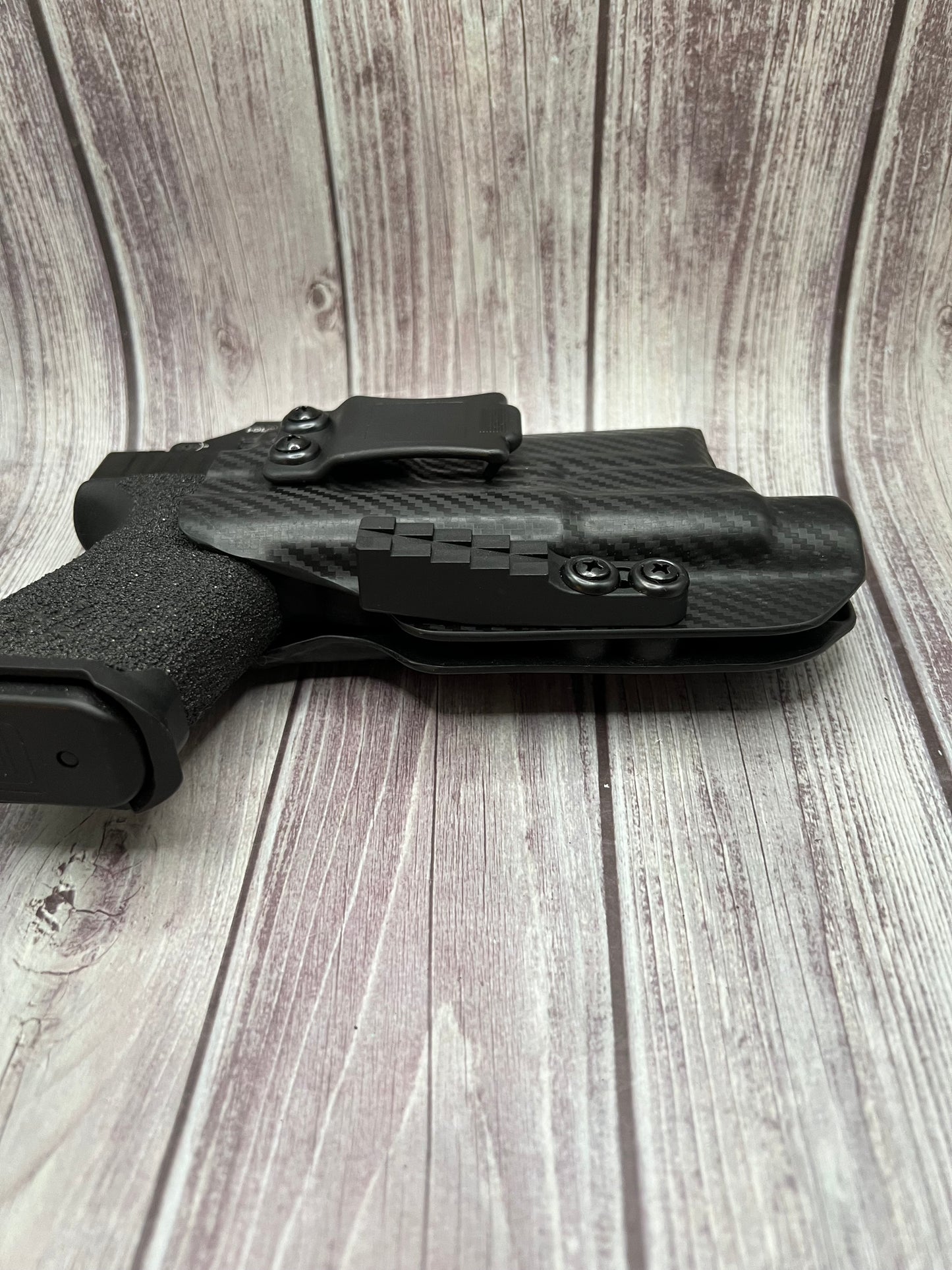 Light Bearing IWB Holster for Glock 19/19X/45 Pistol.