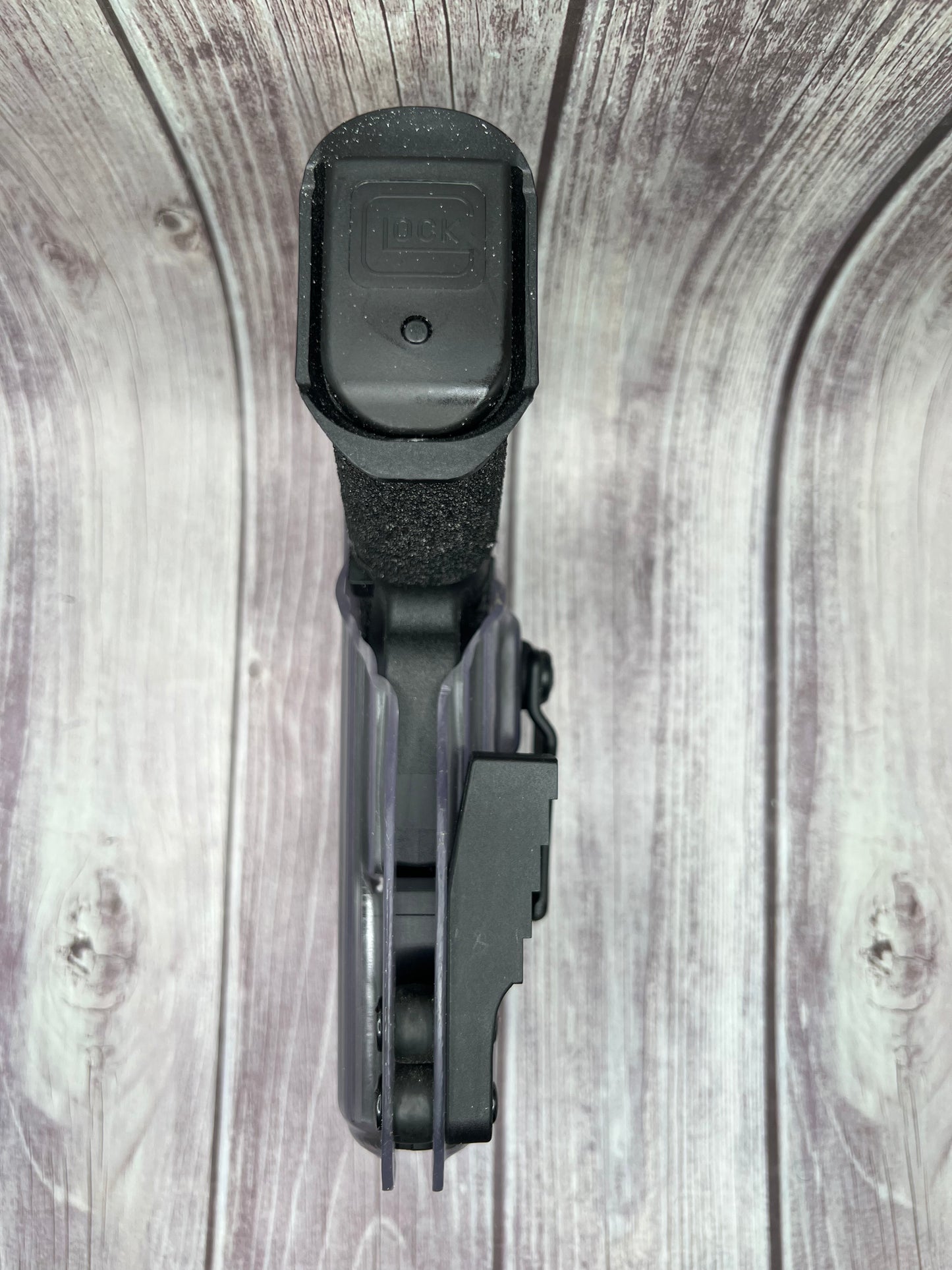 Light Bearing IWB Holster for Glock 19/19X/45 Pistol.